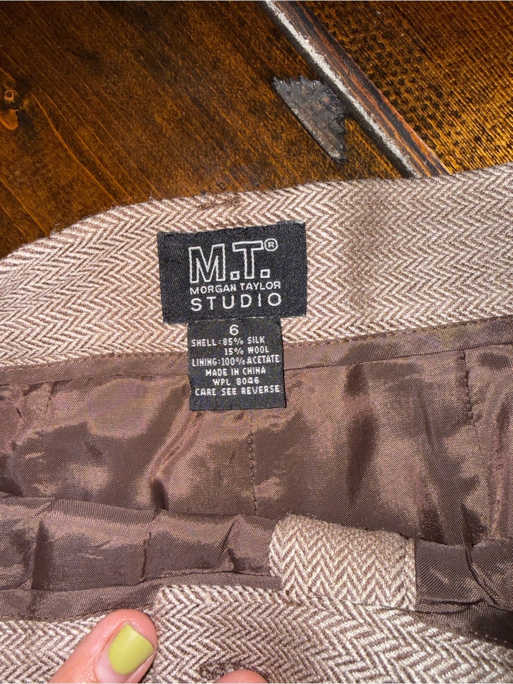 Morgan Taylor women  Two-Piece Suit in Taupe - Picture 8 of 13